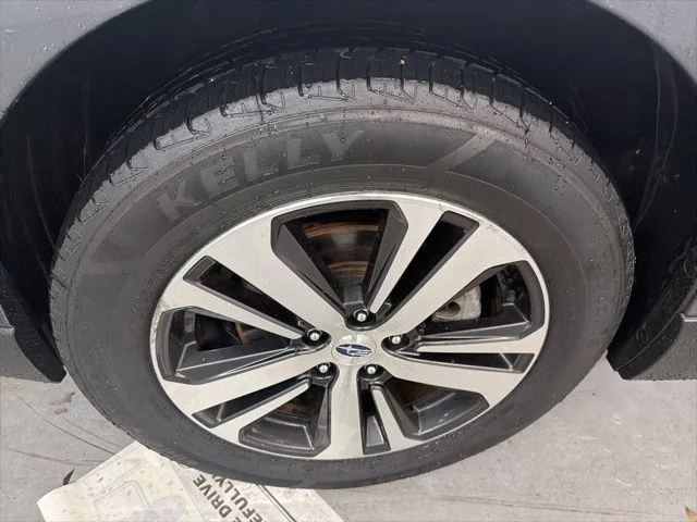 Used 2019 Magnetite Gray Metallic Subaru 3.6R image 26