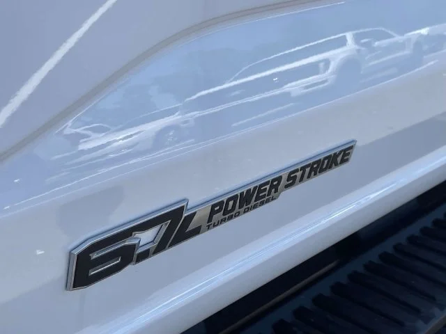 New 2026 Oxford White Ford F-450® XL image 18