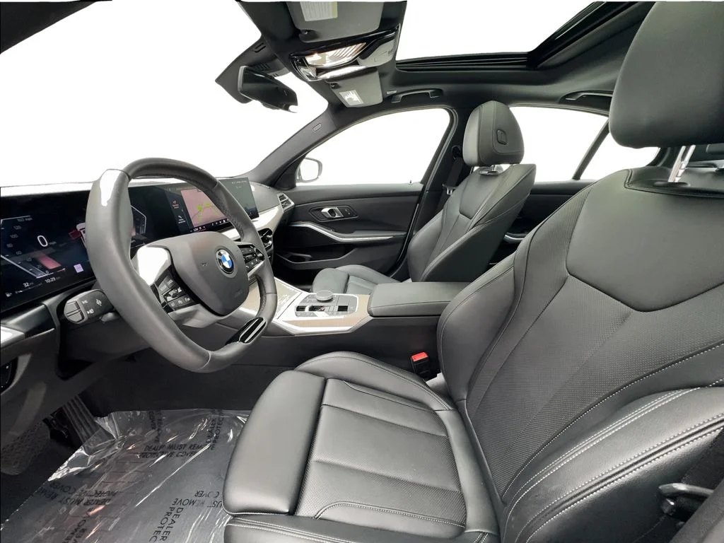 Used 2025 White BMW 330i image 20