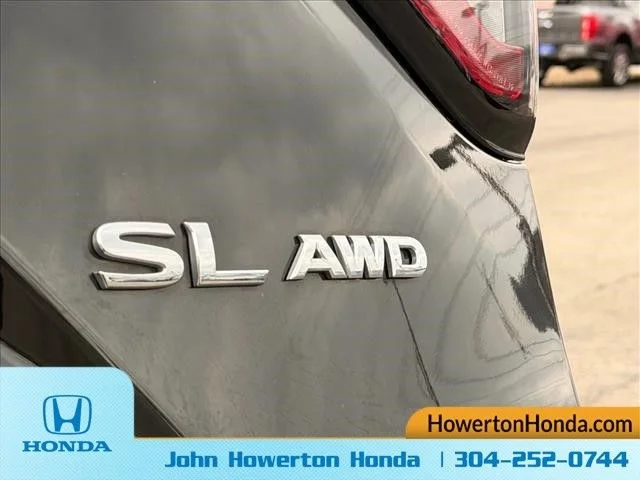 Used 2021 Black Nissan SL image 28
