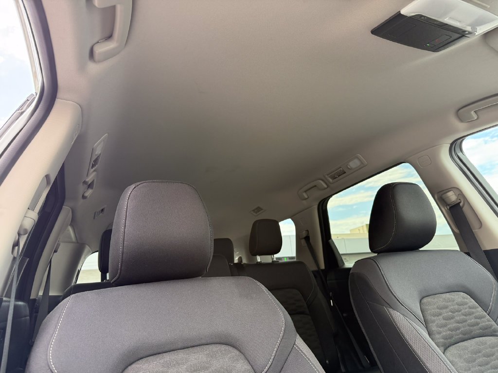 Used 2025 White Nissan SV image 16