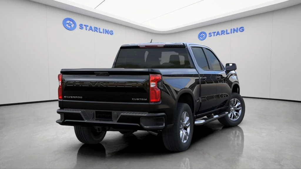 2026 Chevrolet Silverado 1500 Custom - Photo 5
