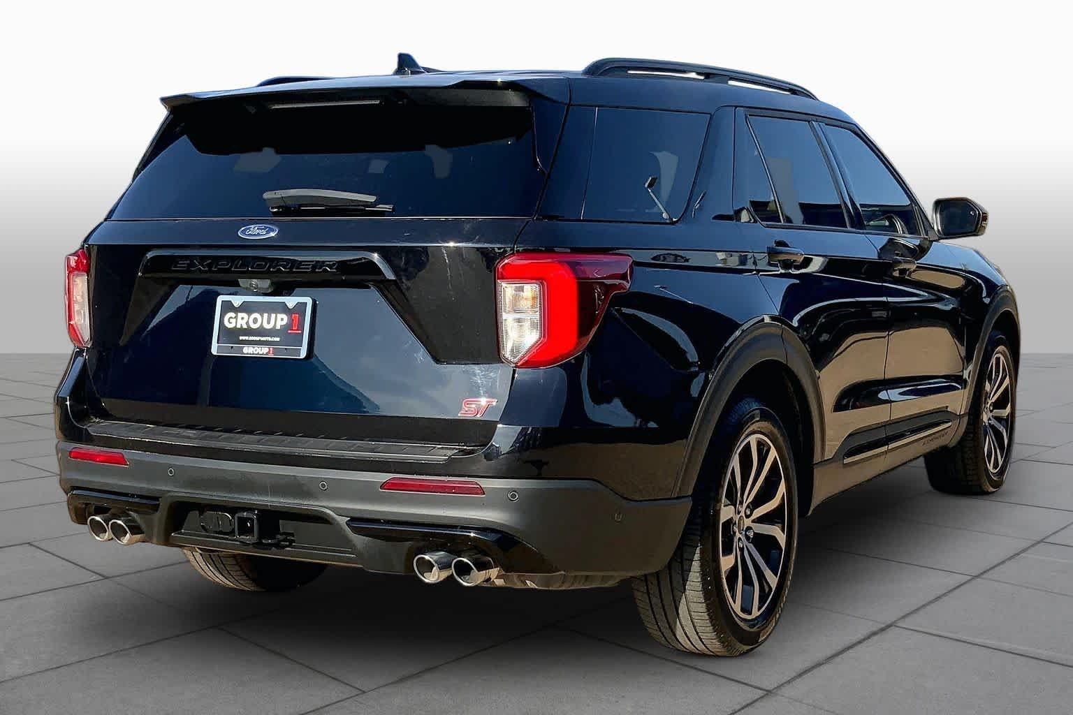 Used 2020 Agate Black Metallic Ford ST image 13
