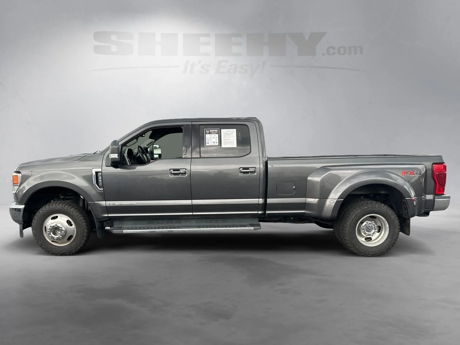 Used 2020 Gray Ford Lariat image 14