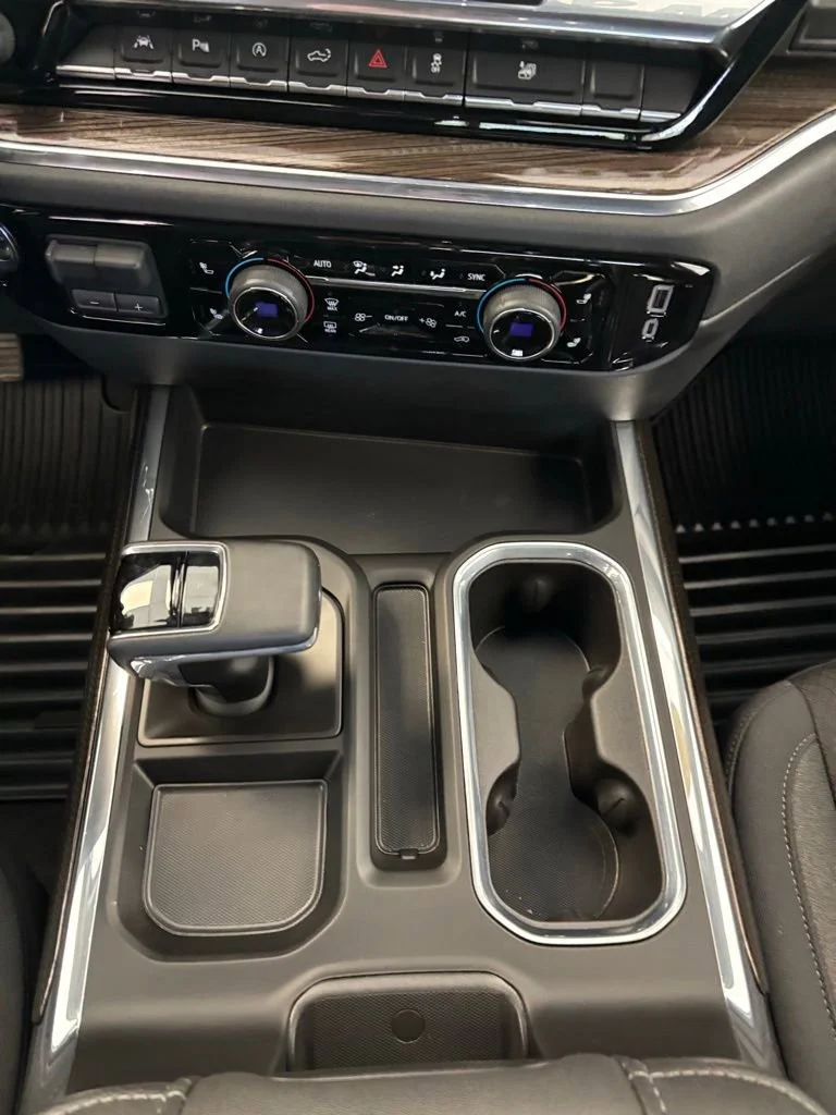 2024 Chevrolet Silverado 1500 RST - Photo 18