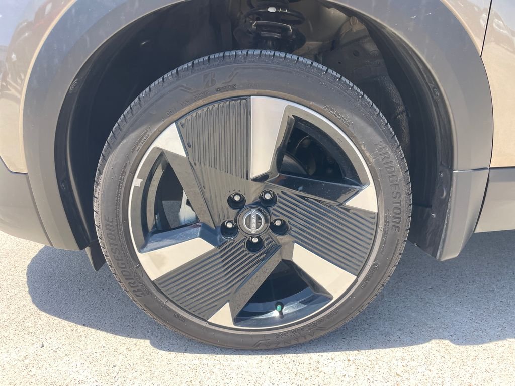 Used 2025 Brown Nissan SR image 27