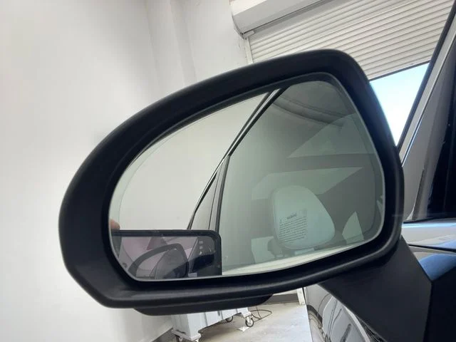 New 2027 Beige Mercedes-Benz GLC 300 image 45