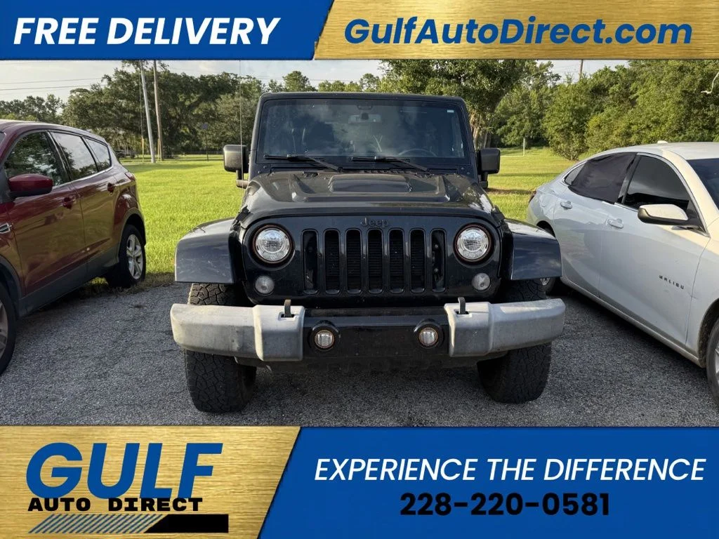 Used 2017 Black Jeep Unlimited Sahara image 3