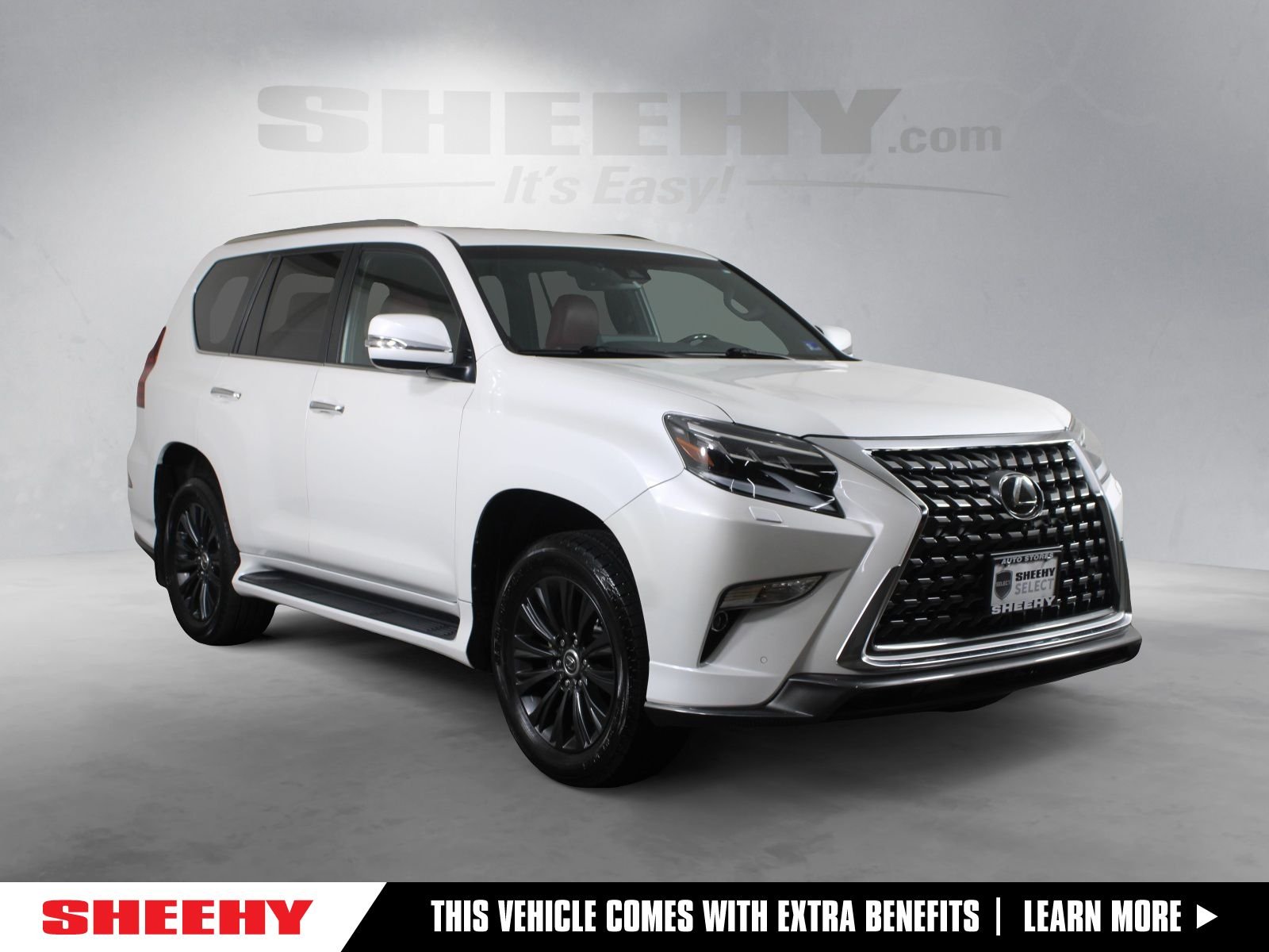 Used 2022  Lexus 460 Luxury image 1