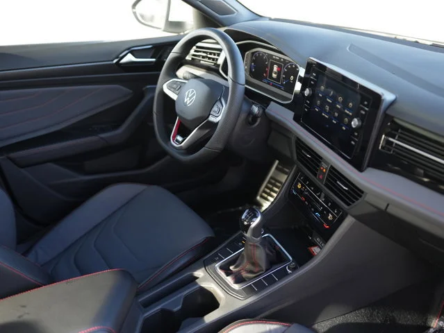 New 2026 Pure White Volkswagen 2.0T Autobahn image 17