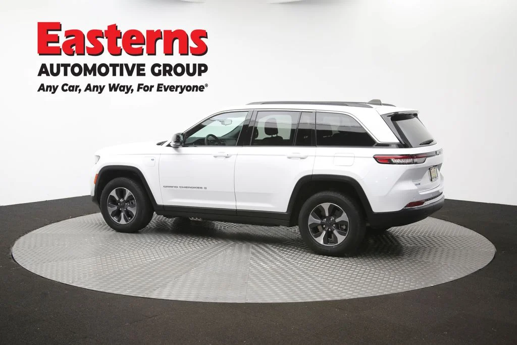 Used 2024 White Jeep 4xe image 66
