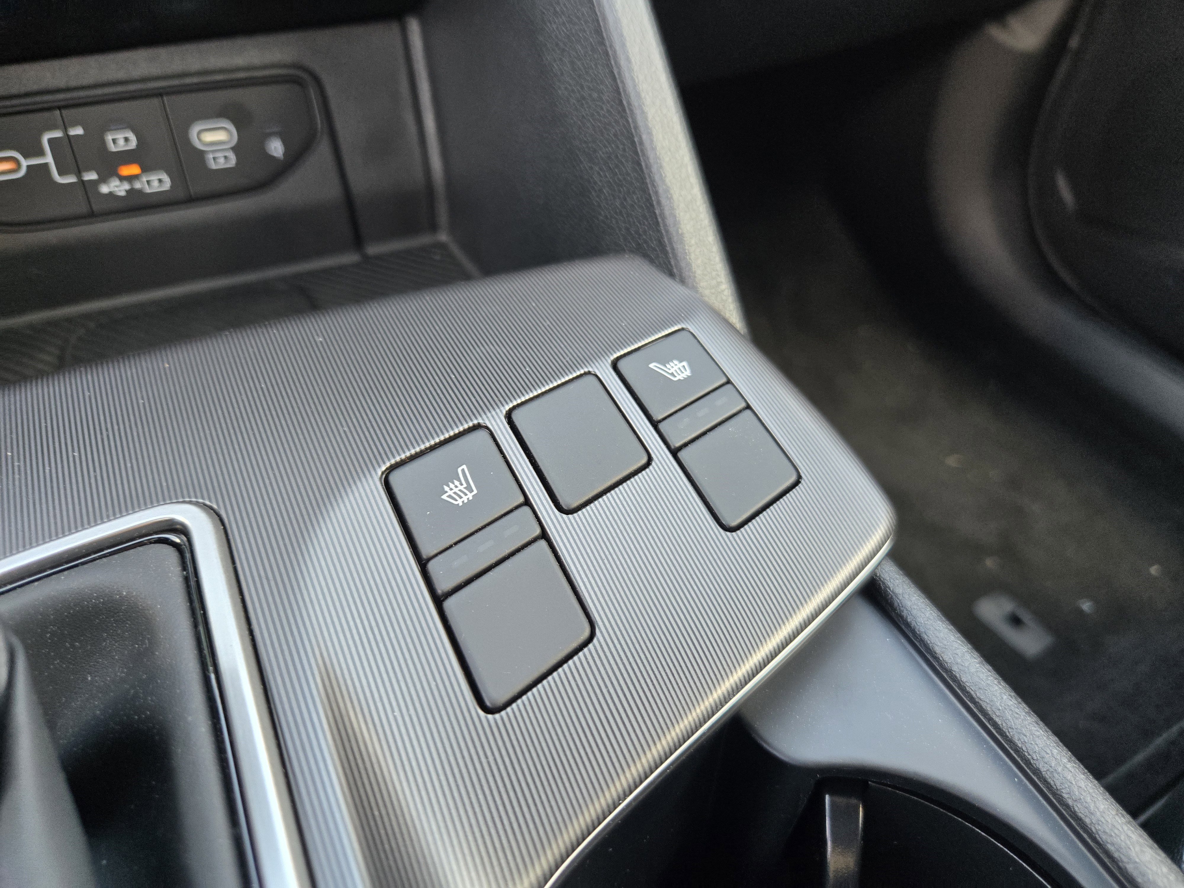 2026 Kia Sportage SX - Photo 20