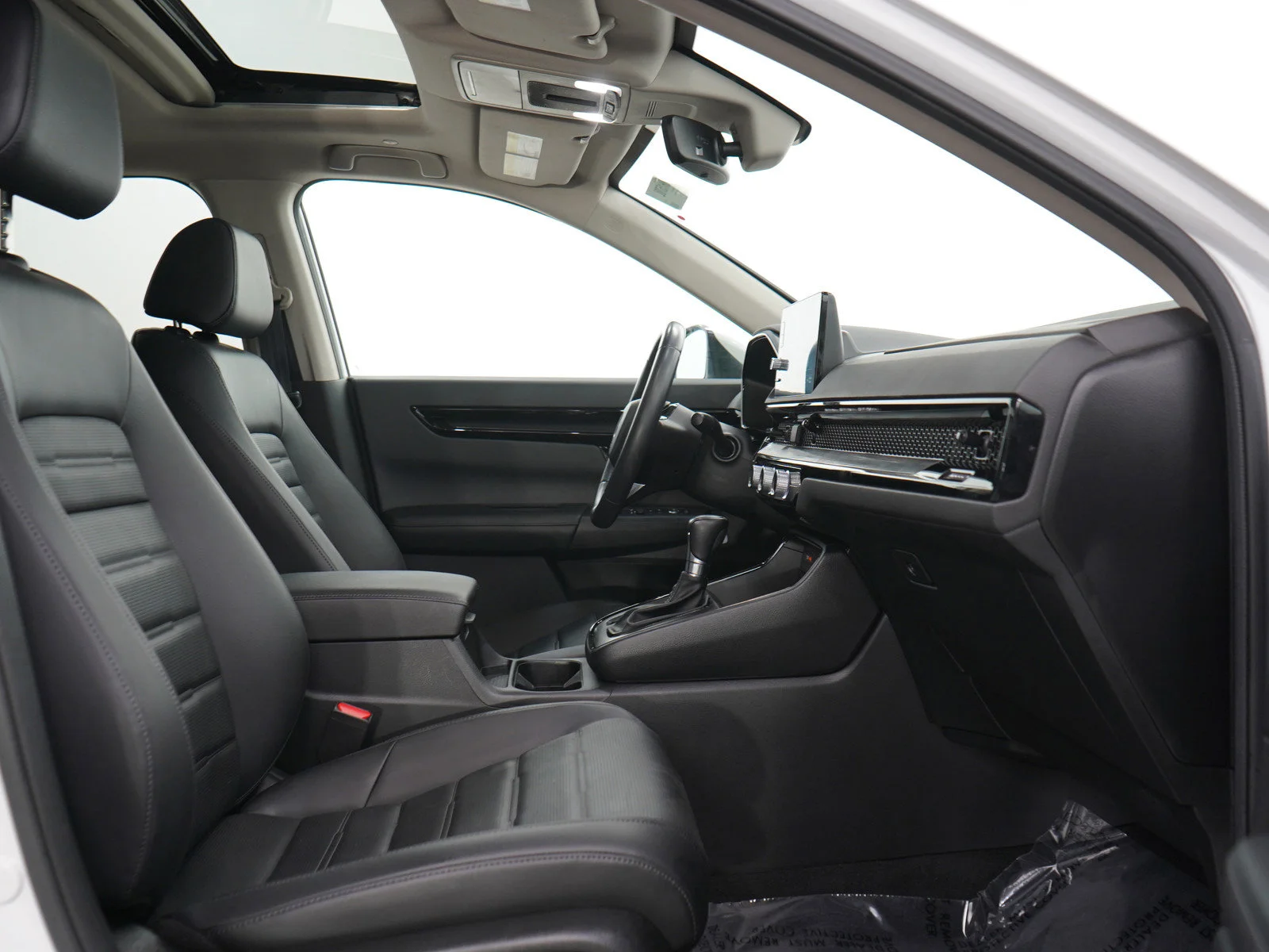 Used 2023 White Honda EXL image 11