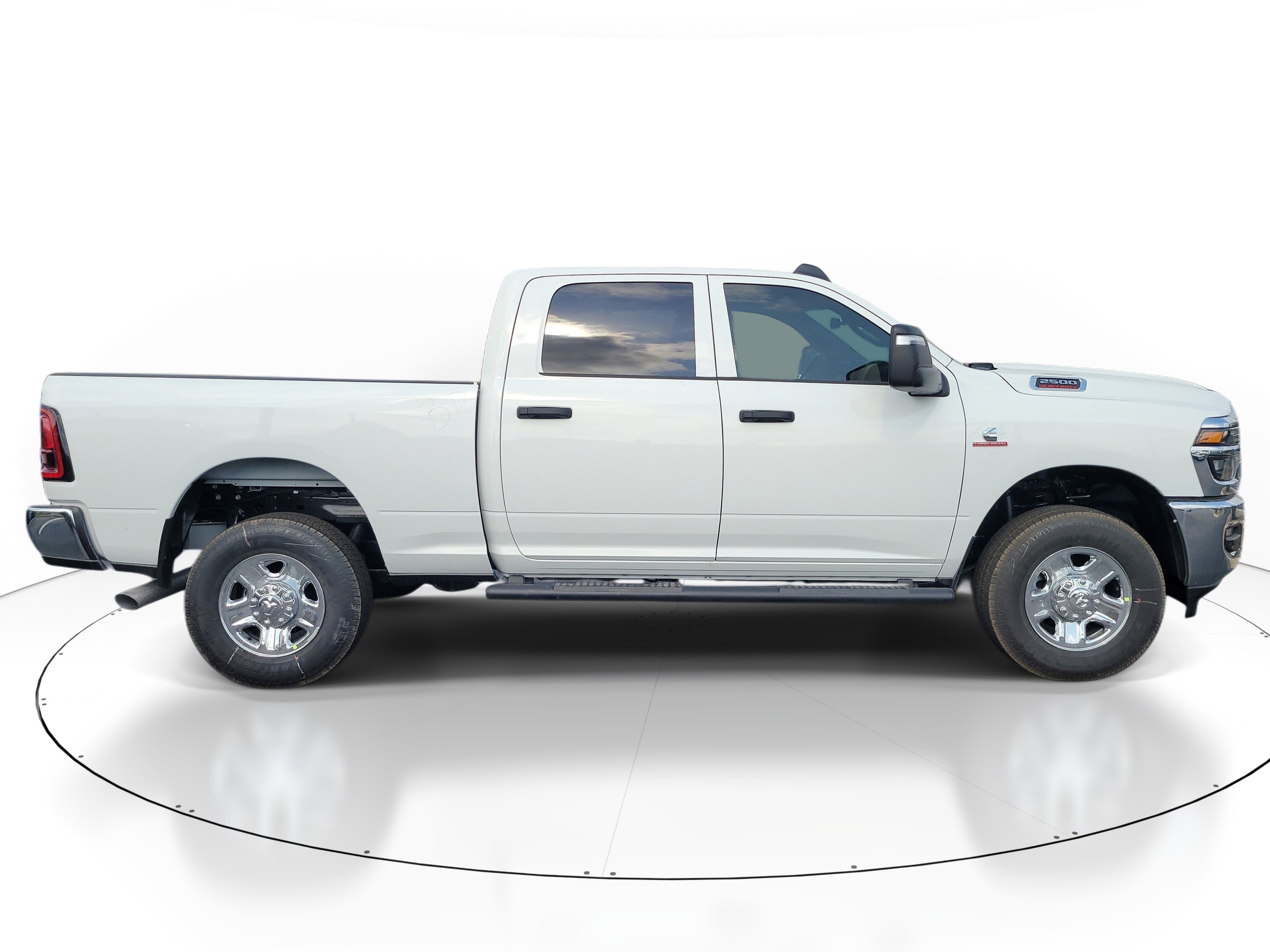 New 2026 Bright White Clear-Coat Exterior Paint RAM Tradesman image 5