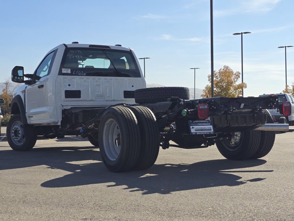 New 2026 Oxford White Ford F-550® XL image 19