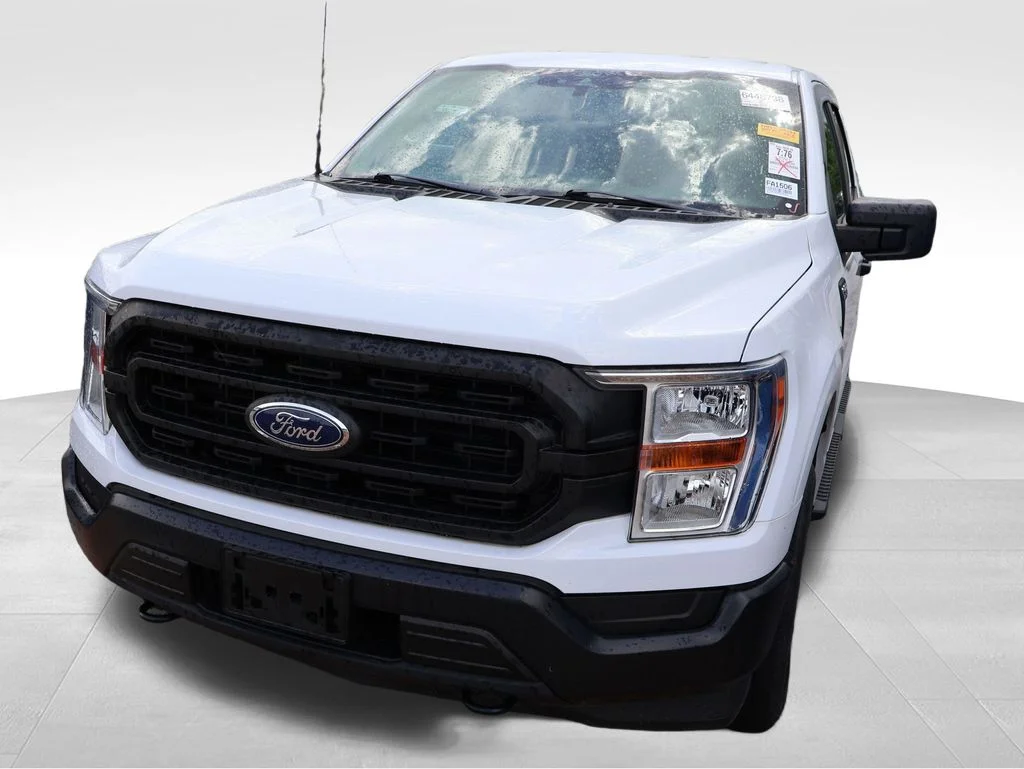 Used 2021 Oxford White Ford XL image 2