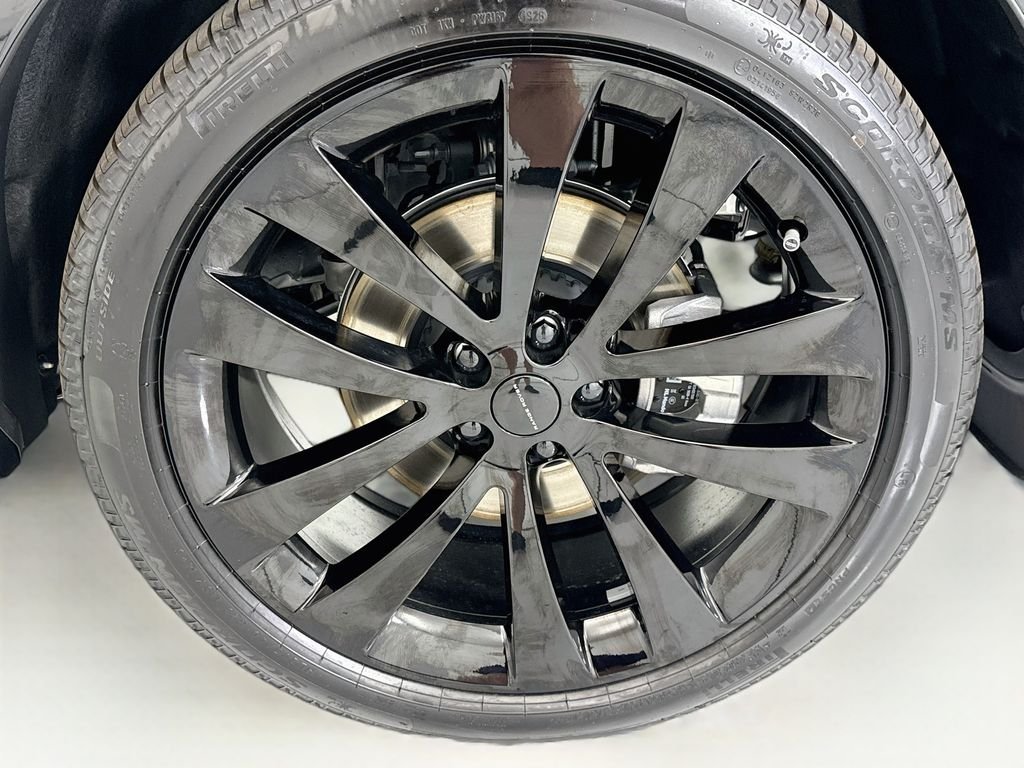 New 2026 Santorini Black Land Rover Dynamic SE image 30