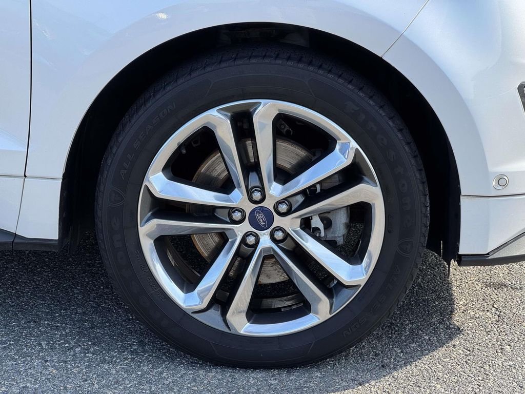 Used 2018 White Ford Sport image 12