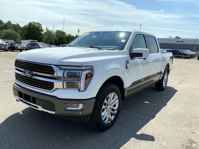 Used 2025 White Ford King Ranch image 10