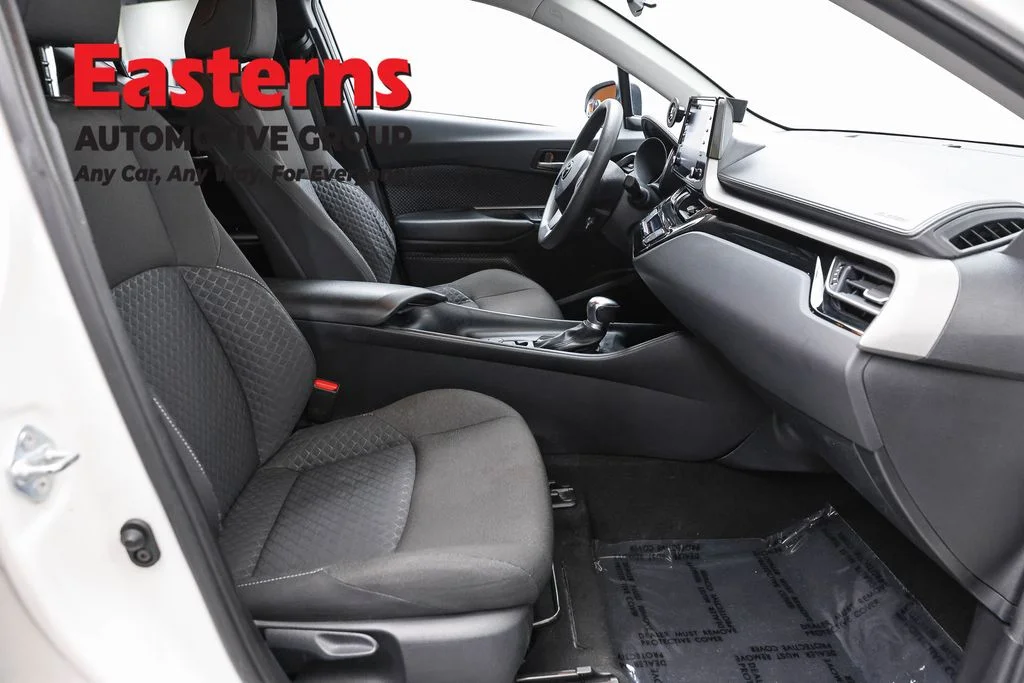 Used 2021 White Toyota LE image 23