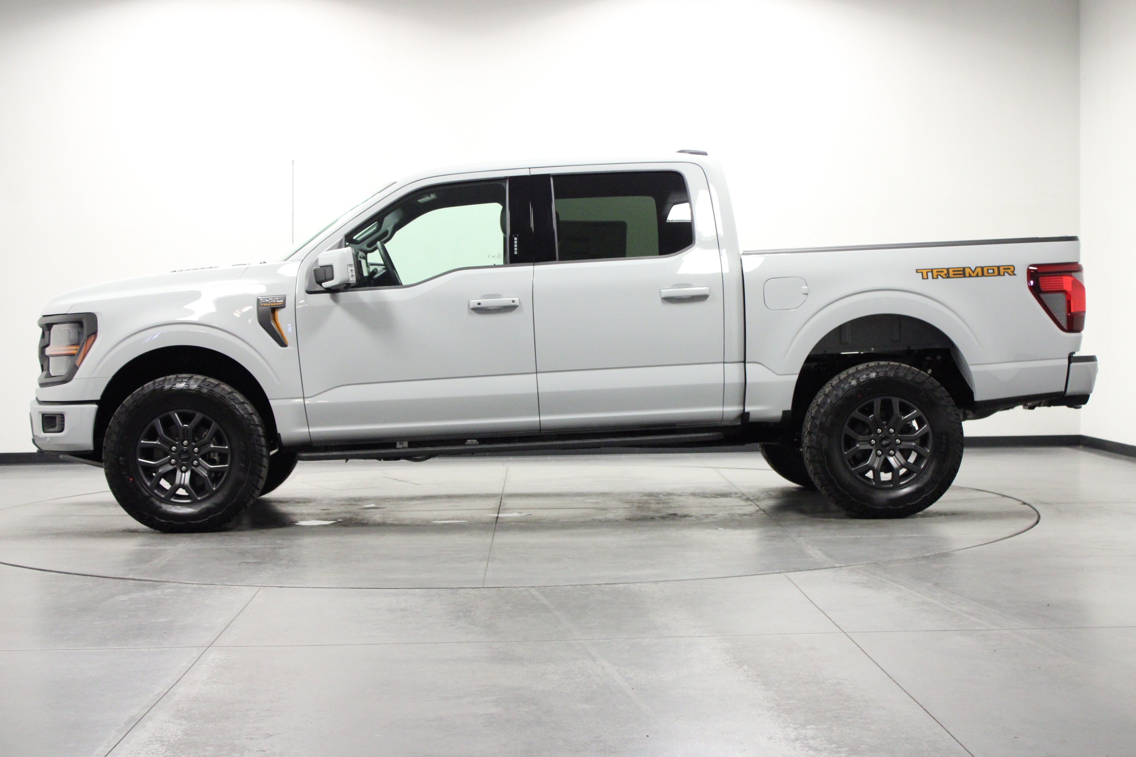 New 2026 Avalanche Ford Tremor image 7