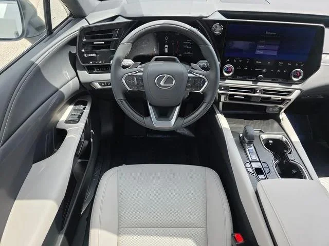 New 2026 Ultra White Lexus F SPORT DESIGN image 27