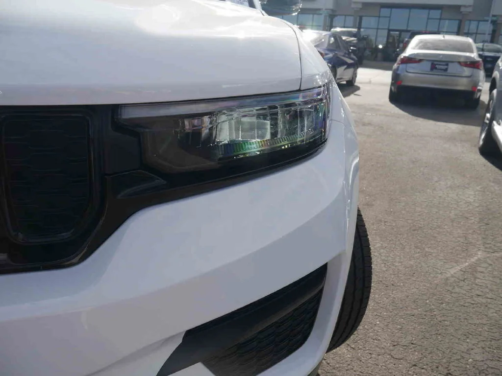 Certified Used 2024 White Jeep Altitude X image 20