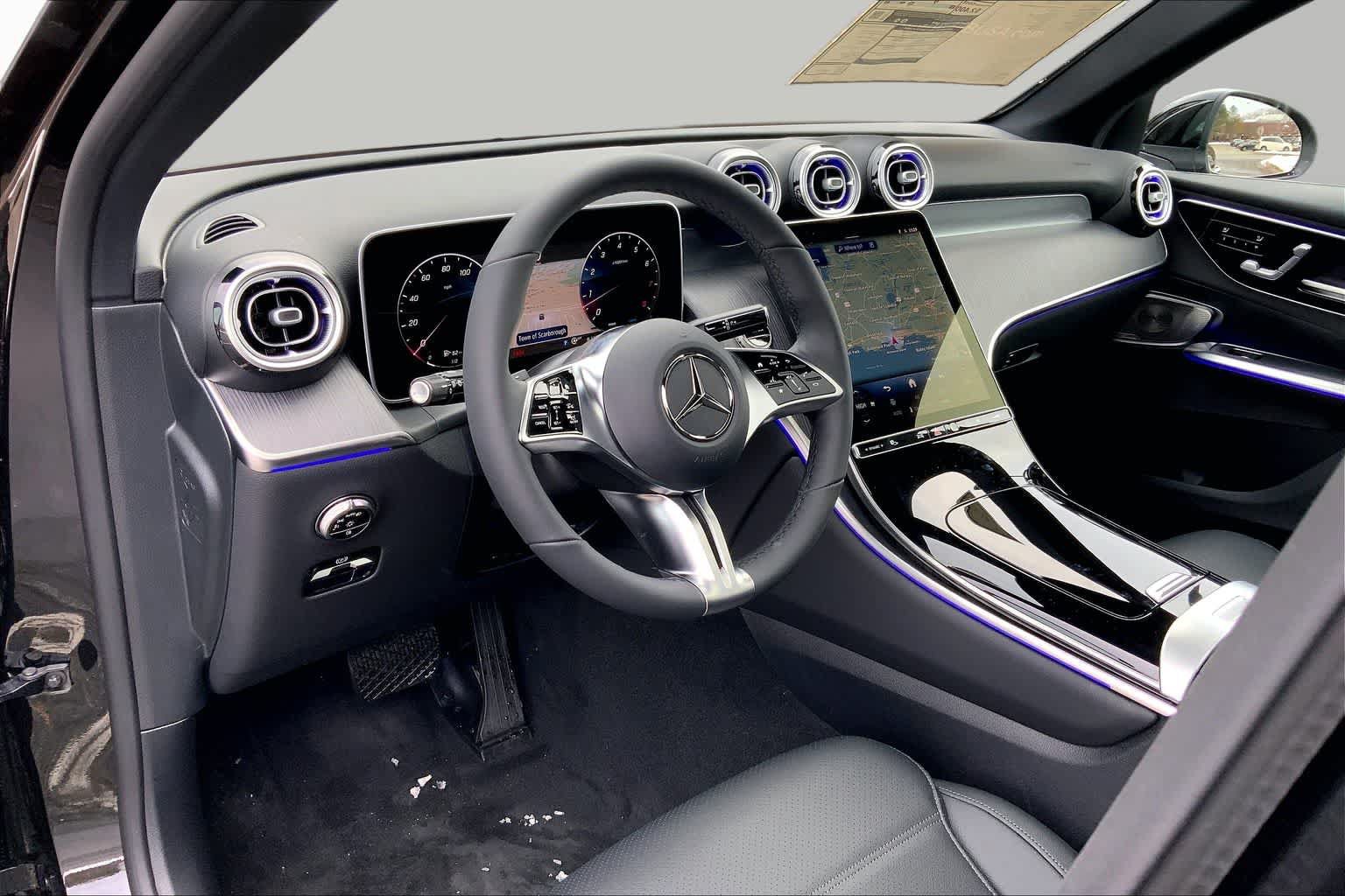 New 2026 Obsidian Black Metallic Mercedes-Benz GLC 300 image 9