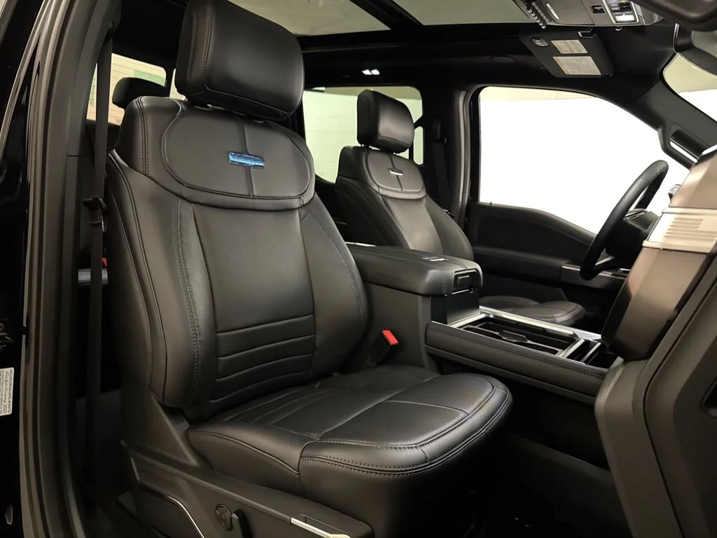 New 2026 Black Ford Platinum image 30