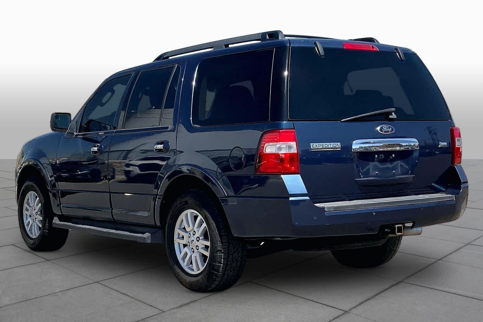 Used 2014 Blue Jeans Metallic Ford XLT image 9