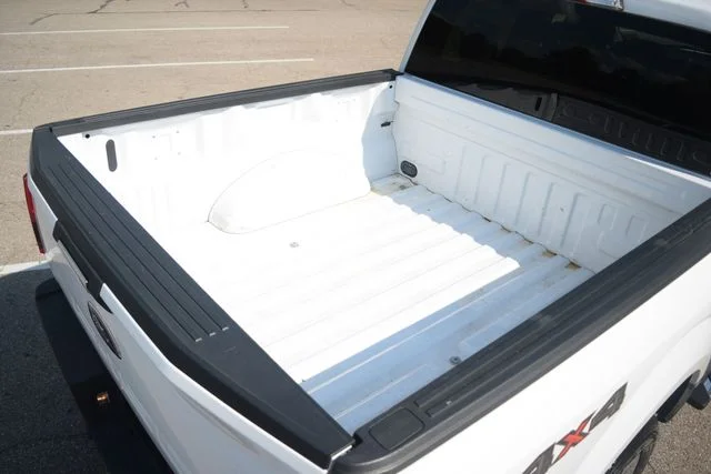 Used 2018 White Ford XLT image 24