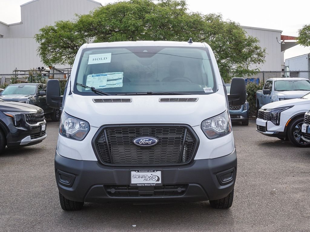 New 2025 Oxford White Ford Base image 2