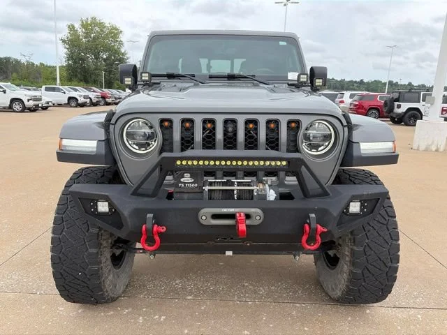 Used 2020  Jeep Rubicon image 9