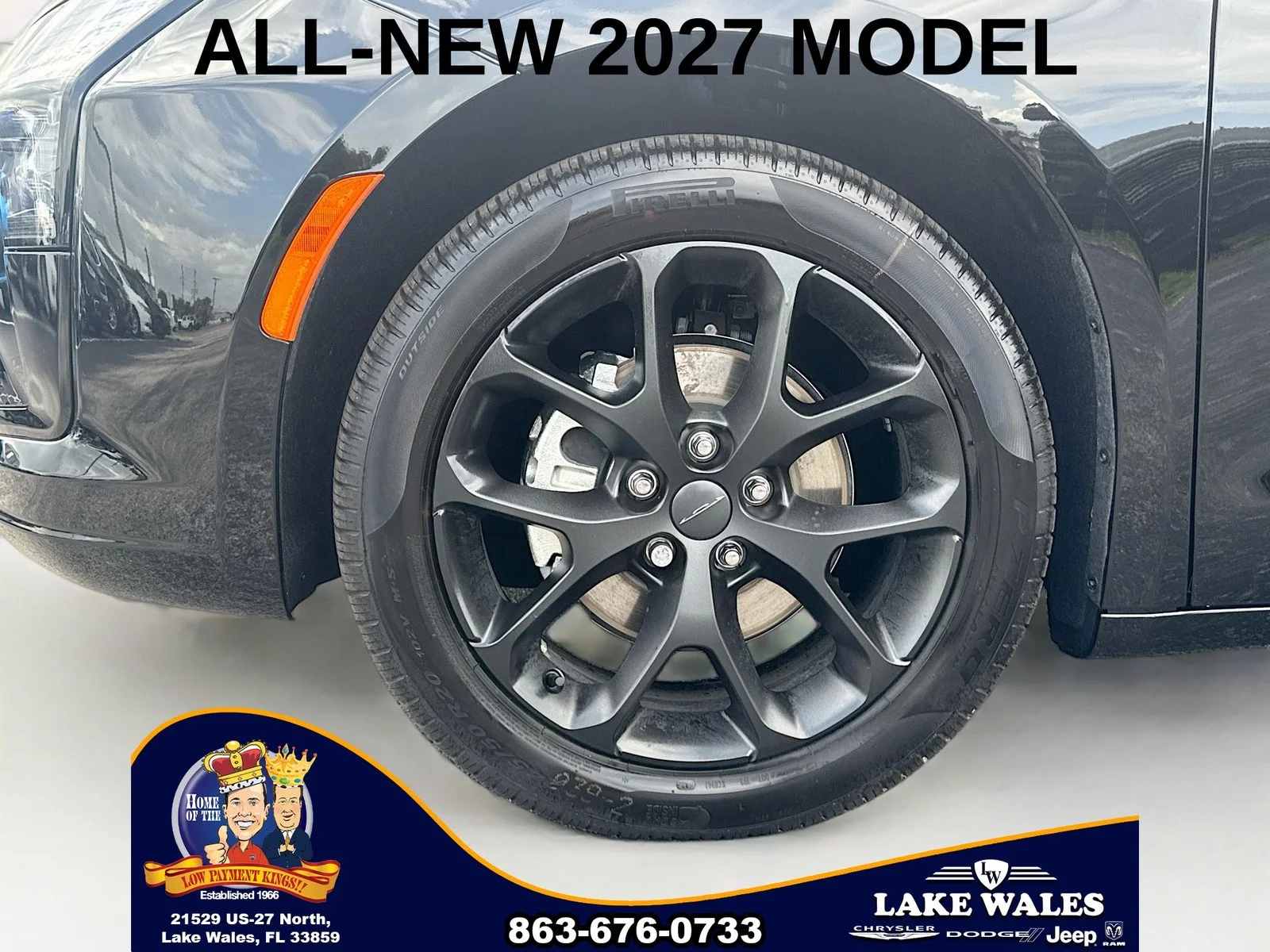 New 2027 Diamond Black Crystal Pearl-Coat Exterior Paint Chrysler Limited image 31