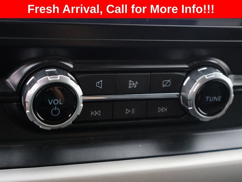Used 2022 Gray Ford XLT image 67