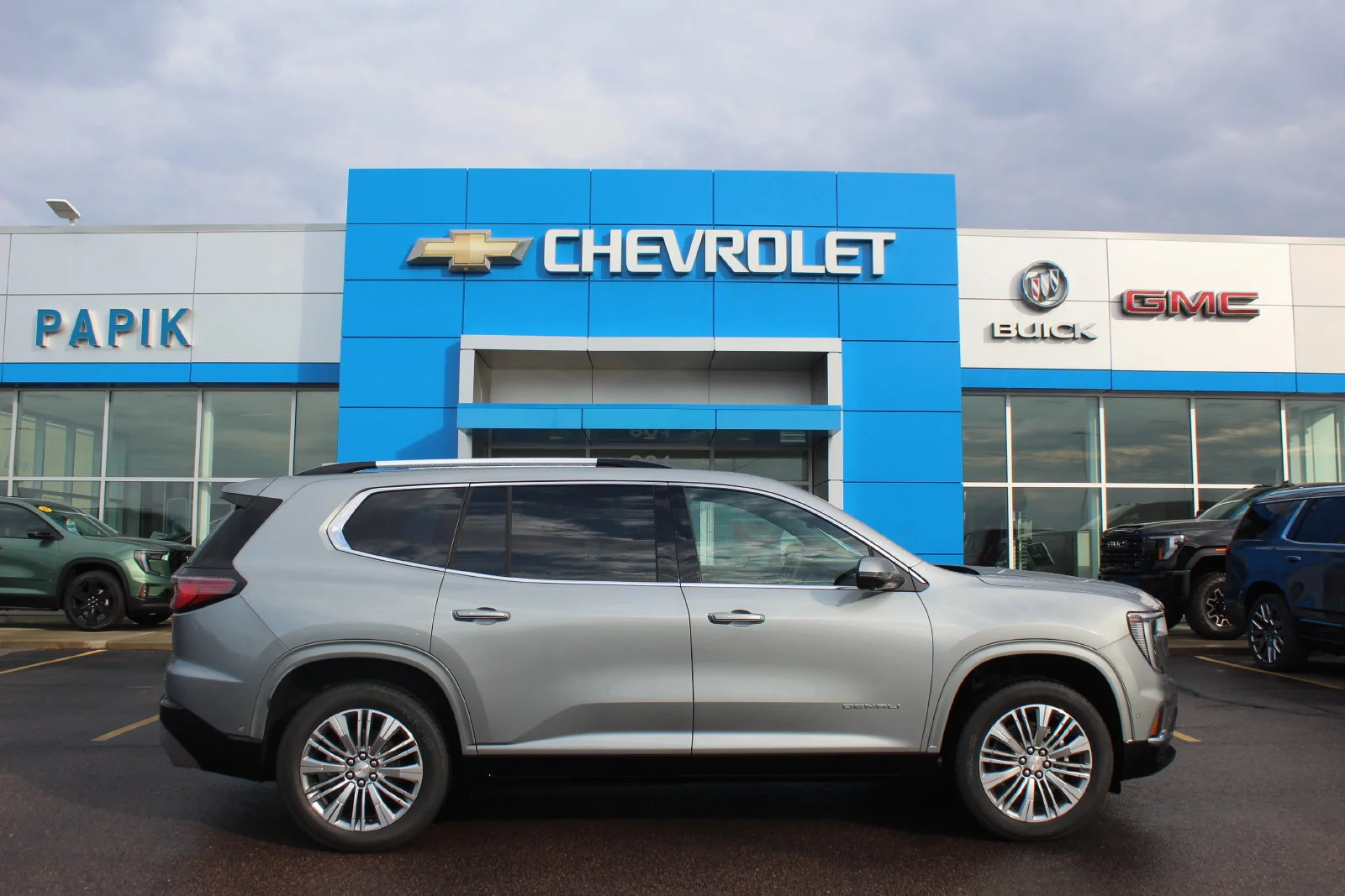 2027 GMC Acadia