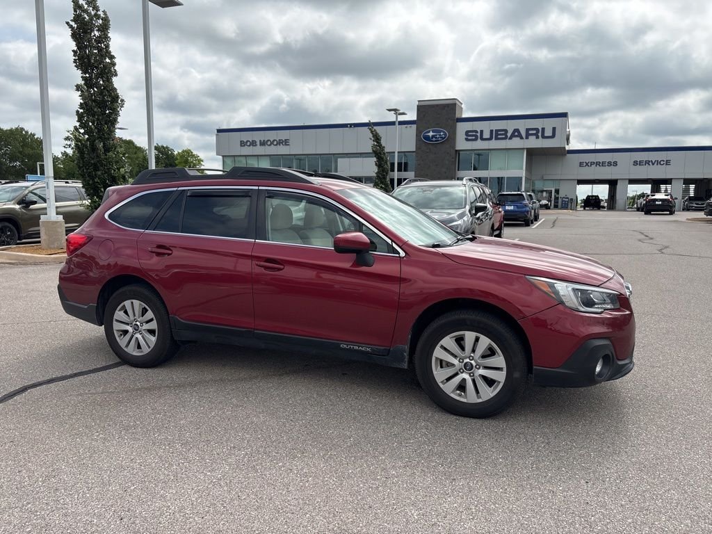 2019 Subaru Outback 2.5i Premium's photo