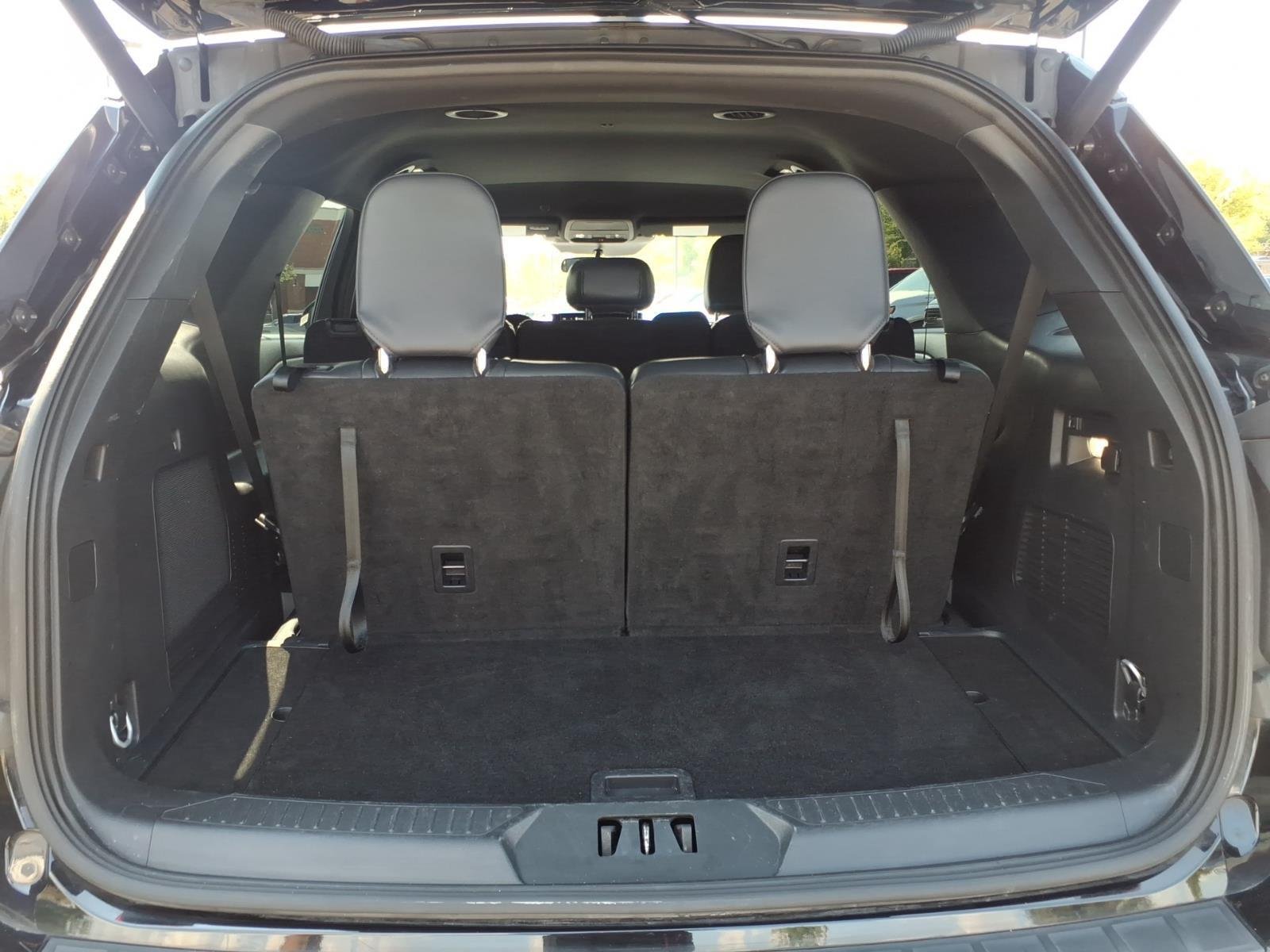 Used 2025 Agate Black Ford ST-Line image 32