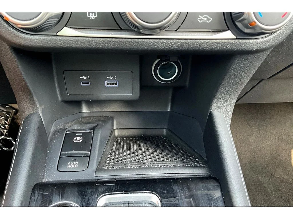 Used 2024 Gray Nissan SV image 22