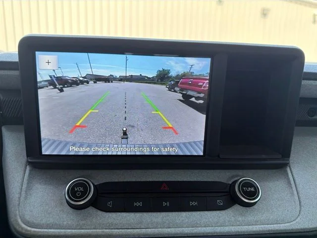 Used 2022 Silver Ford XLT image 21