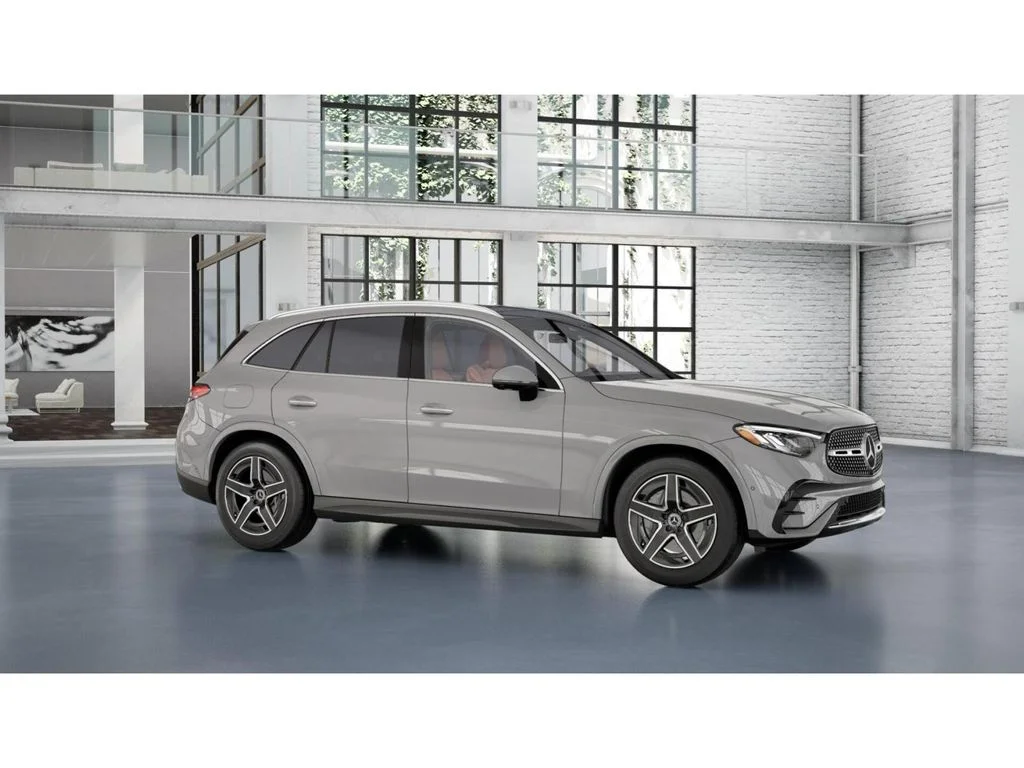 New 2027 White Mercedes-Benz GLC 300 image 44