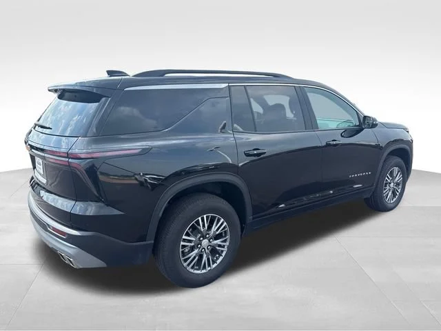 Used 2025 Mosaic Black Metallic Chevrolet LT image 6