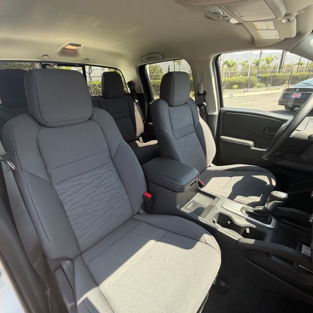 New 2026 Glacier White Nissan Crew Cab S image 29