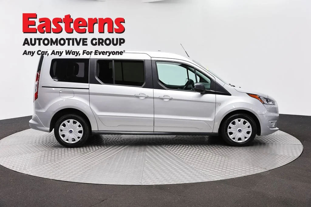 Used 2021 Silver Ford XLT image 4