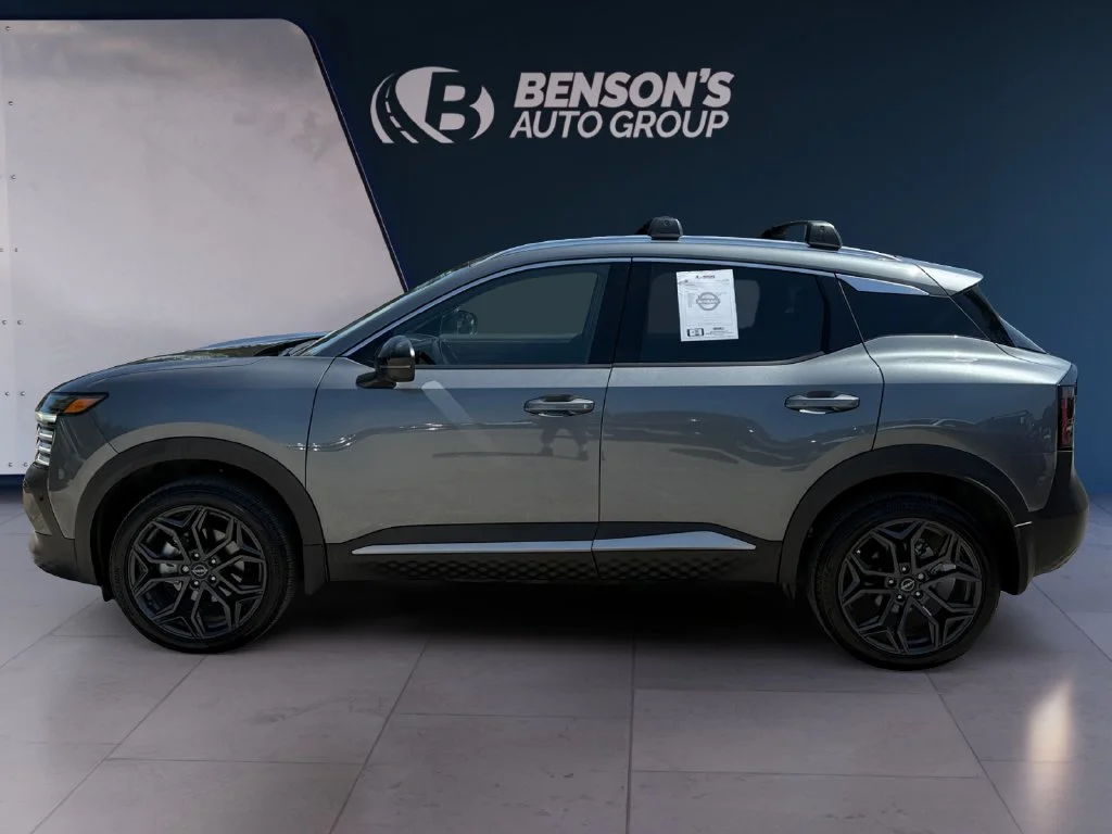 Used 2026 Gray Nissan SR image 2