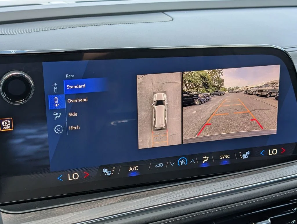 2026 Chevrolet Tahoe Z71 - Photo 24