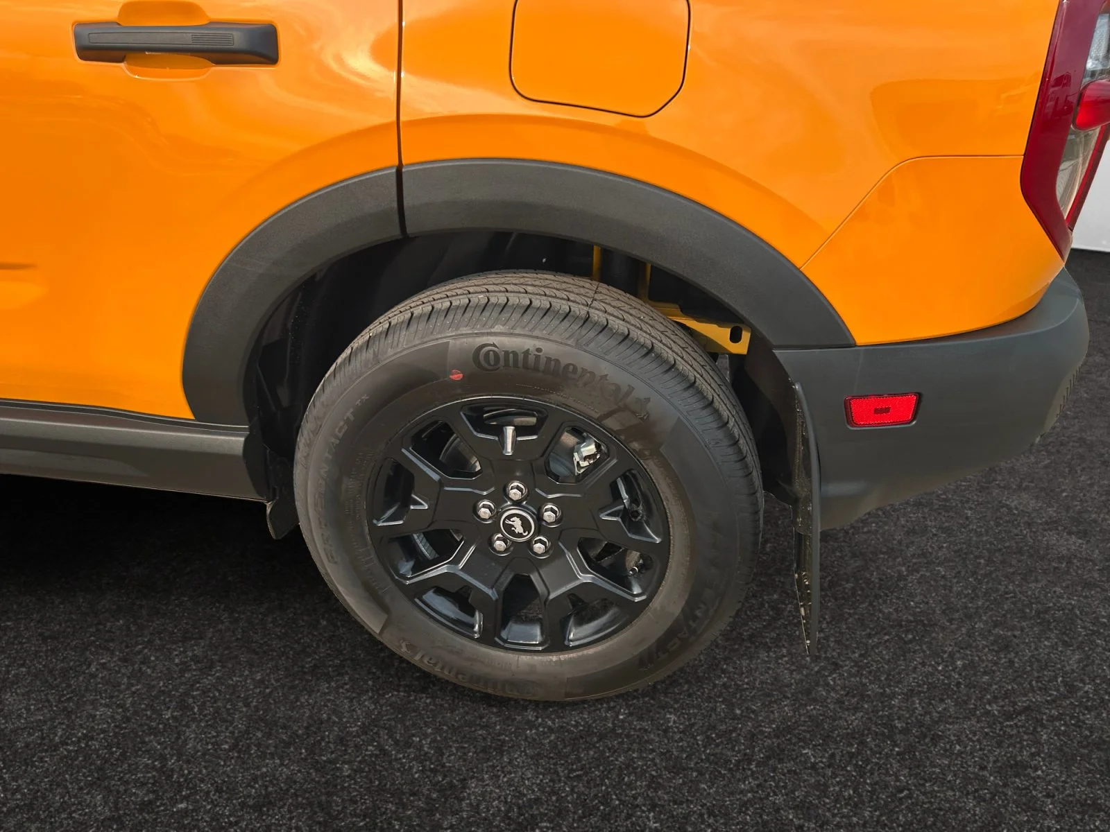 New 2026 Orange Fury Metallic Tri-Coat Ford Big Bend image 9