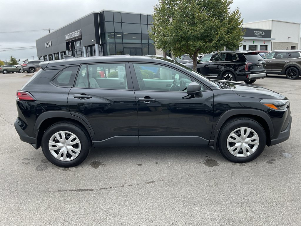 Used 2026 Jet Black Toyota L image 10