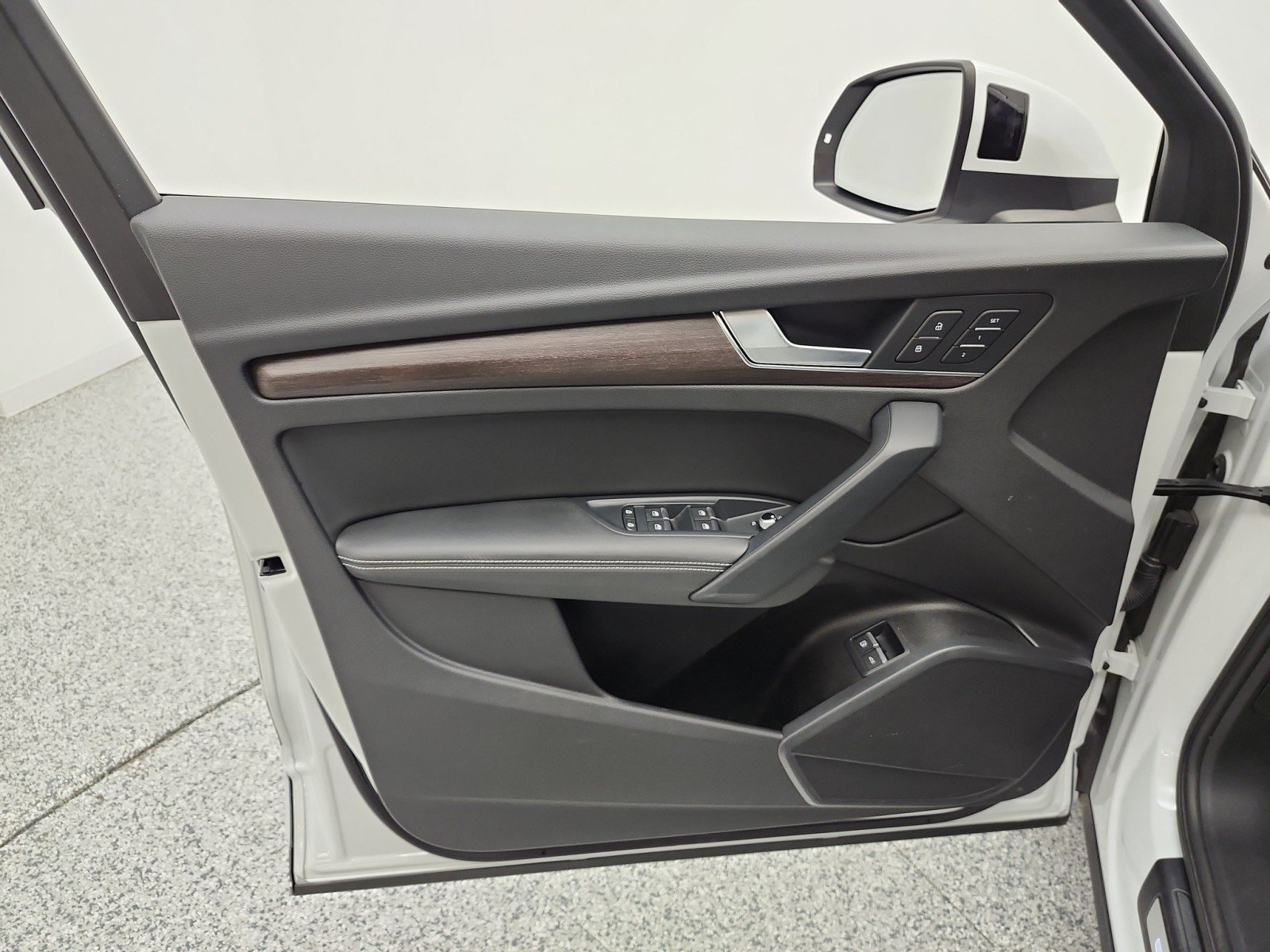 Used 2022 Glacier White Metallic Audi S line Premium Plus image 15