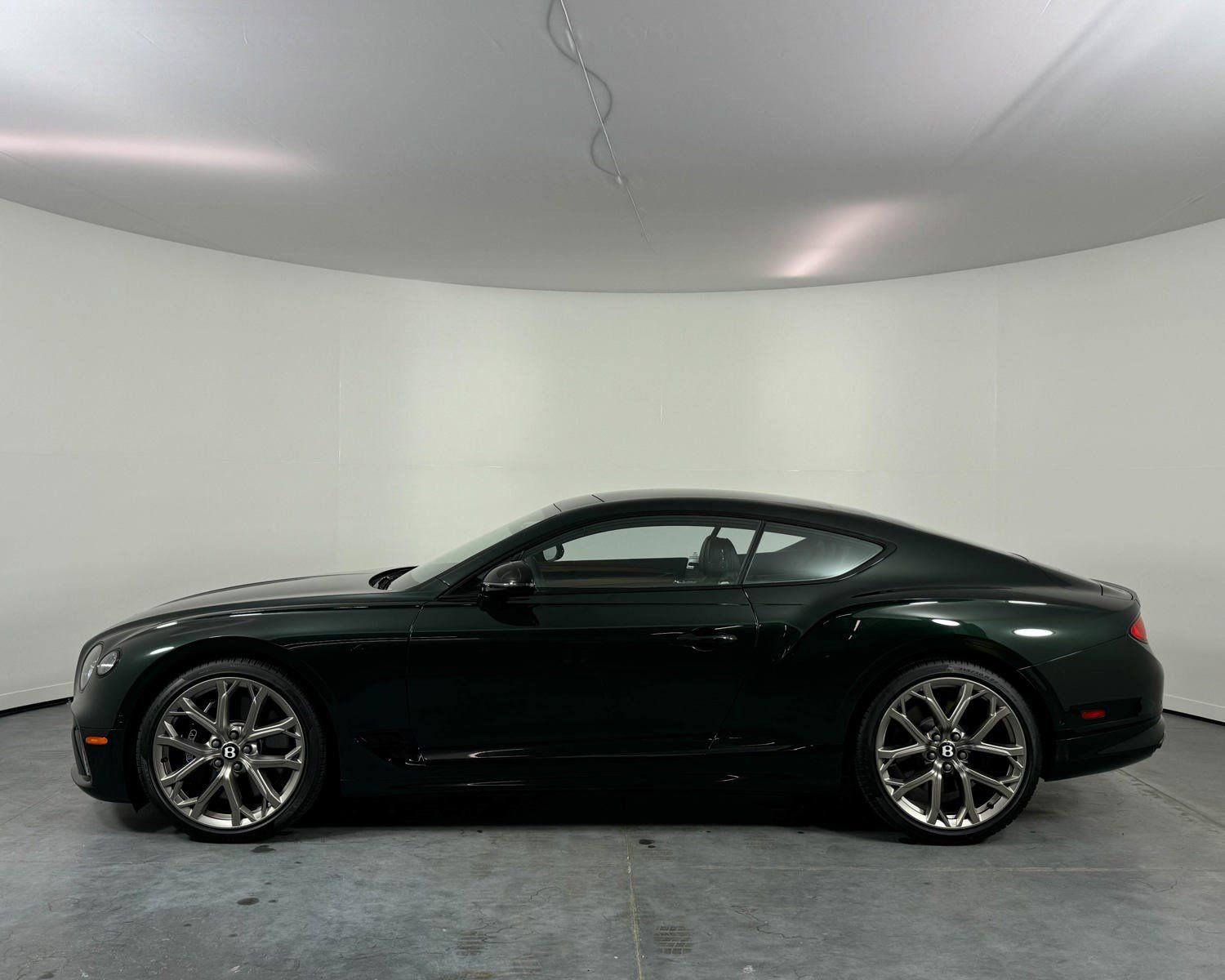 Used 2024 Green Bentley V8 S image 11